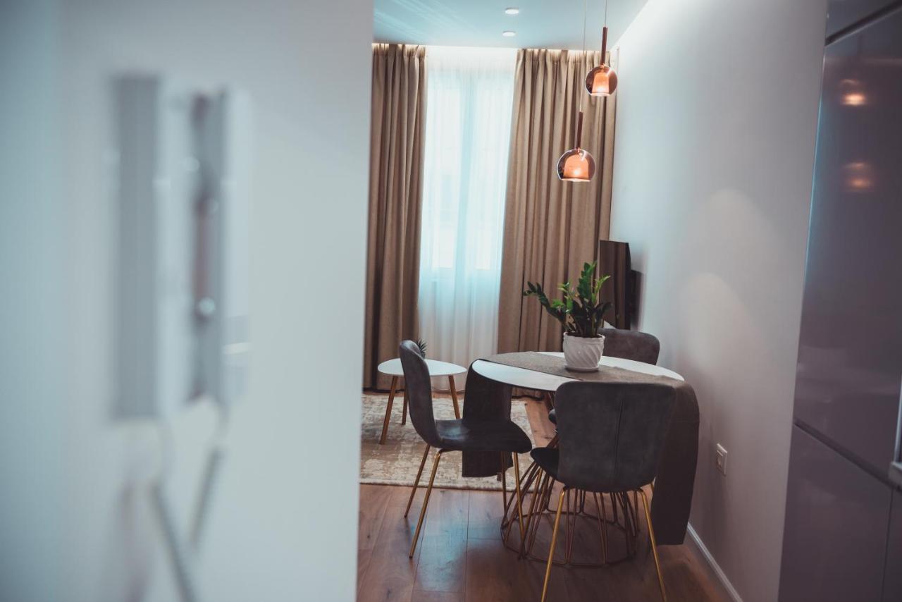 Tam Skanderbeg Square City Center Apartment No2 Τίρανα Εξωτερικό φωτογραφία